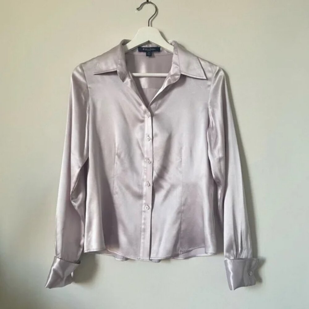 Brooks Brothers Lavender Grey 100% Silk Blouse with French Cuffs in Size 4P